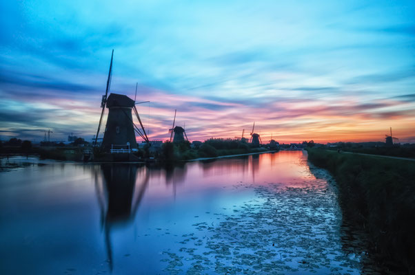 Sunset at Kinderdijk Windmills, the Netherlands