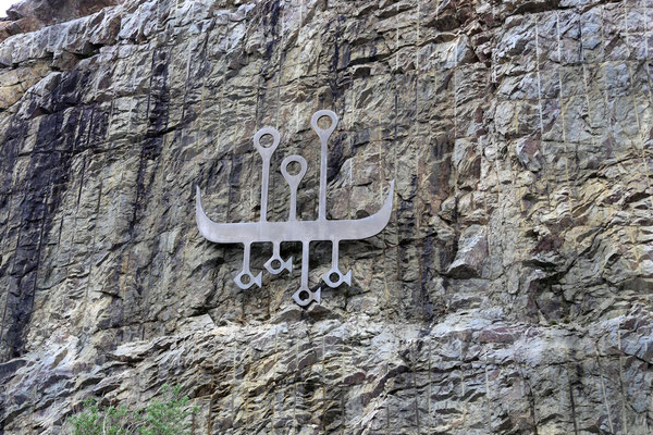 Schiffssymbol an einer Felswand, Nappstraumen