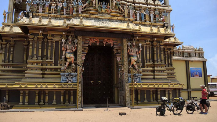 Hindu Temple at Udappuwa - Sri Lanka West Coast