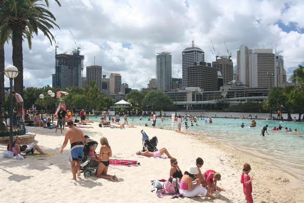 Street Beach - Brisbane - Queensland