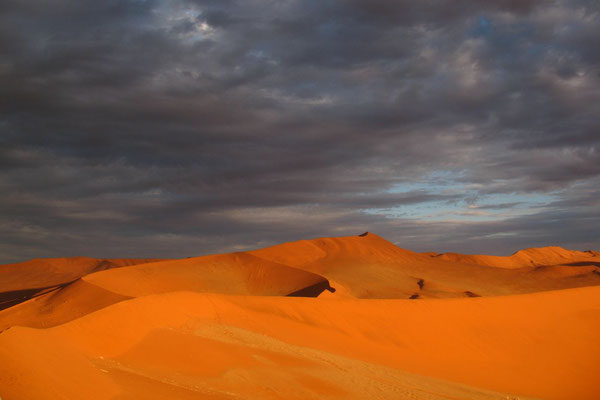 Sossusvlei Sand Dunes - Namib Desert