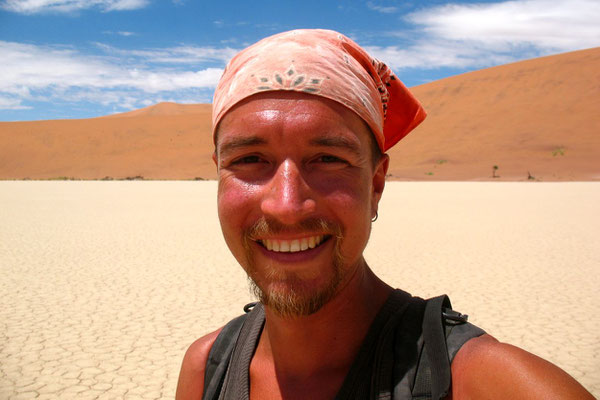 Me at Dead Vlei - Sossusvlei Reserve - Namib Desert