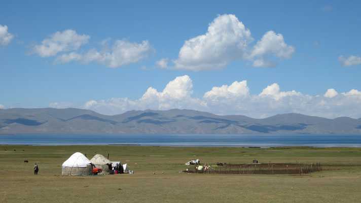 Song-Kul Lake - Kyrgyzstan