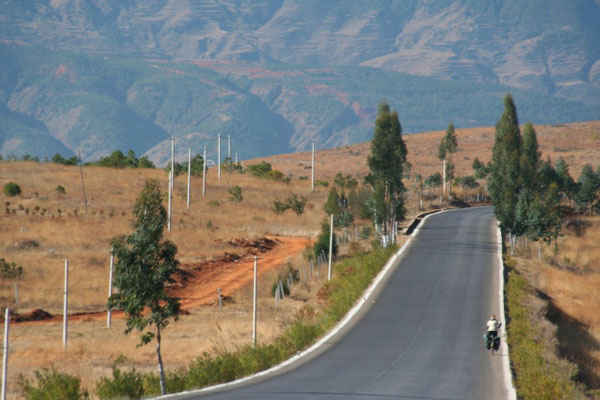 Cycling northern Yunnan Province