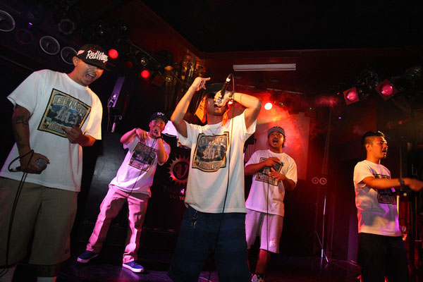 20120831 ICE DYNASTY at VUENOS