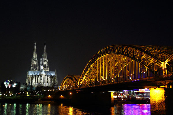 Hohenzollern Bridge, Cologne Cathedral, Koln, Germany