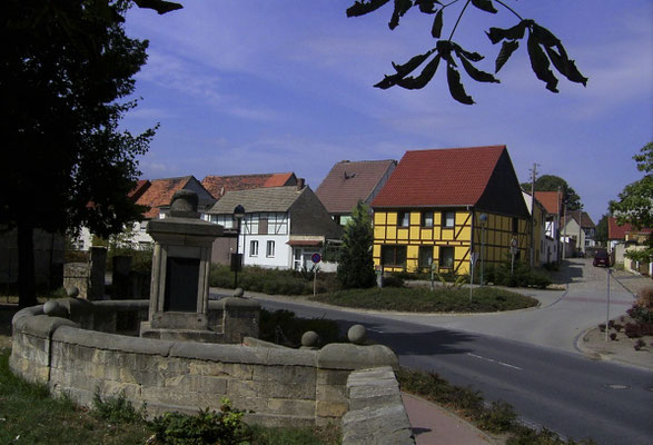 Am Kriegerdenkmal