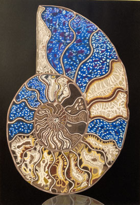 Fossil: Airbrush/Caran d'Ache Luminance on Fabriano Artistico 300g 35.5x51cm