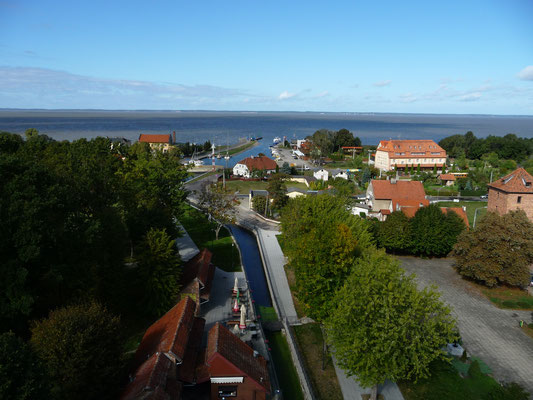 Die Aussicht vom Turm gegen die Ostsee...