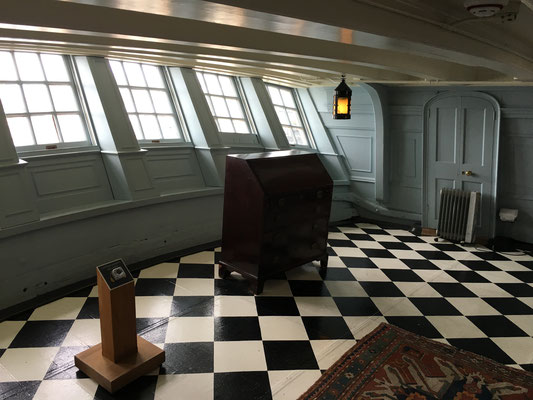 Selbstverständlich war Admiral Nelson etwas komfortabler untergebracht. Dies war sein Wohn- und Esssaal.