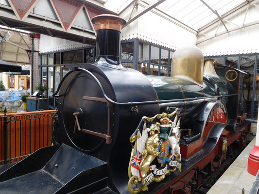 Es gab sogar eine spezielle Lokomotive "The Queen" für die königlichen Fahrten von Victoria.
