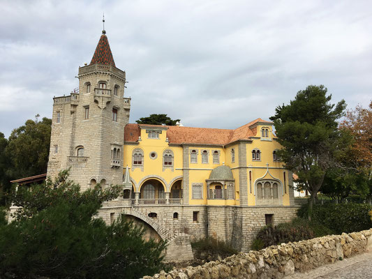 Die zahlreichen Paläste und privaten Villen in Cascais zeugen davon, dass dieser Ort die "Adresse Nr. 1" in Portugal ist.