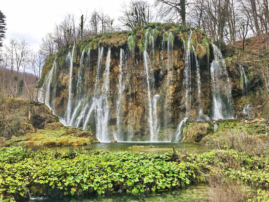 ...bis zum bekannten "Galovac"-Wasserfall.
