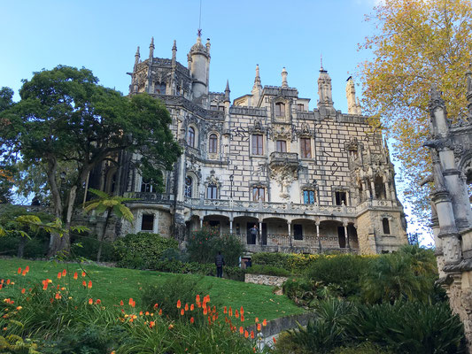 Der verwunschene Palast "Quinta da Regulaira" fasziniert von Anfang bis zum Schluss und bietet eine Überraschung nach der andern.
