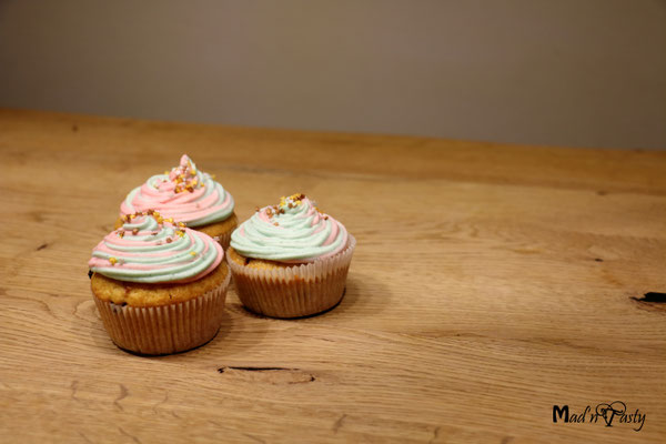 2022 - Baby Star (Gender Reveal Cupcakes)