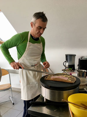 Photo Domi Du concret, elle est bonne la galette.
