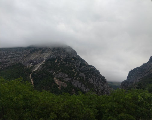 Ciel bas et pluie