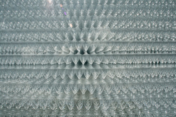 Gläser der Kristallpyramide in Zwiesel, Tourismusverband Ostbayern e.V. , Stephan Moder