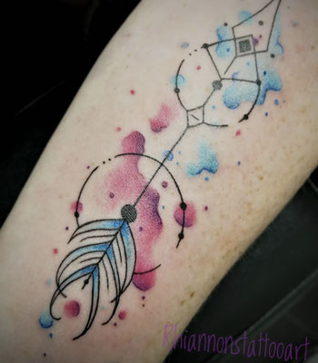 watercolour arrow fineline tattoo