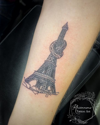 Eiffel Tower fineline tattoo 