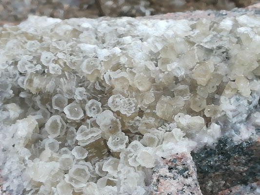 Detailaufnahme der Calcitkristalle