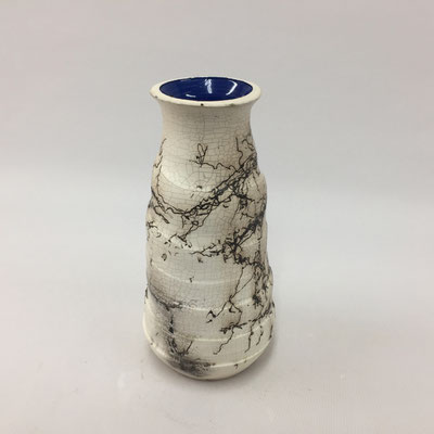 raku techniek, terra sigillata en paardenhaar, decoratieve vaas, ca. 20cm € 35