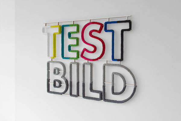 Barbara Reck-Irmler · Testbild · 2025 · Textil, Schichtholz · 83 x 61 x 3 cm · Private Sammlung