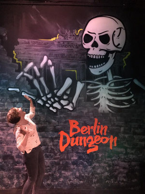 Wandmaleiei im Innenbereich Berlin Mitte Dungeon 3d