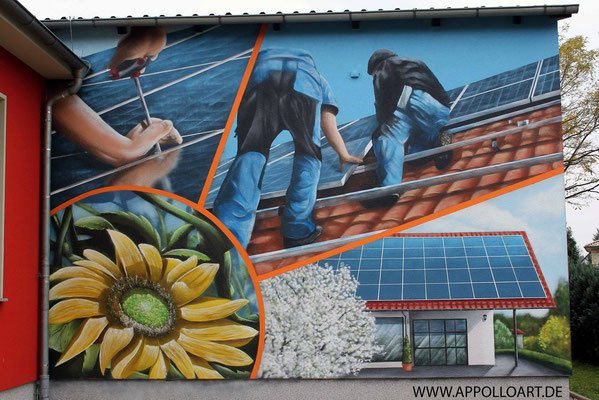 Sonnenhandwerker Fassadenbild mit Wandbild und Firmenlogo gestaltet in Fürstenwalde mit der Graffiti Kunst im schönen Brandenburg Oder Spree.Immobilien verschönern Sonnenenergie
