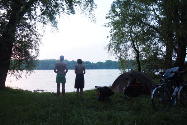 Erstes Donau - Bad