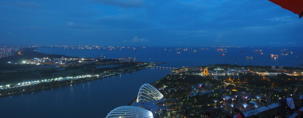 Der Hafen von Singapur - Alles in 12 Taschen - Cycletouring/Radreise