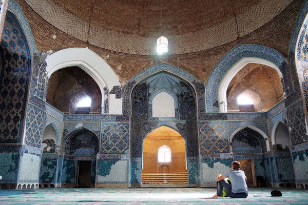 Stefan in der Blauen Moschee in Tabriz!