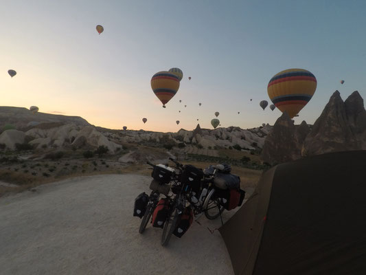 Emma, Emil und ganz viele Ballons