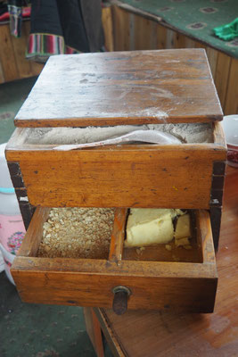 Tsampa - Box