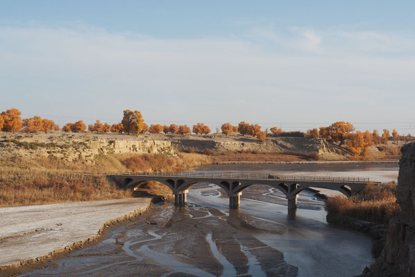 Brücke...