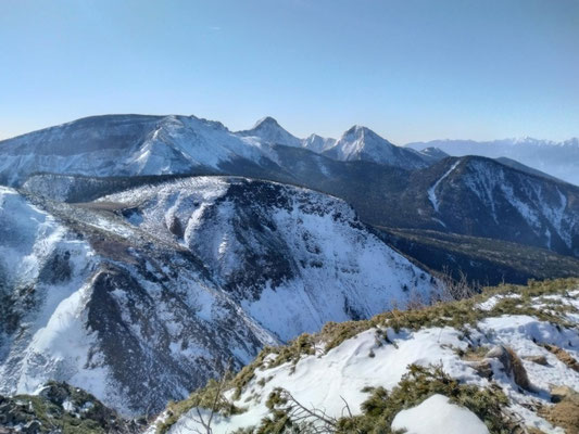 10.西天狗岳からの硫黄岳方面の眺望