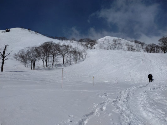 1.山頂に向かって