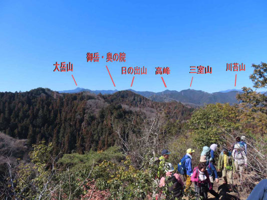 6 天狗岩から奥多摩方面
