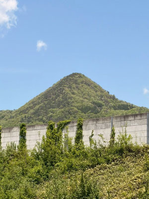 戸神山 771.6m
