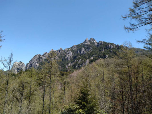 2.瑞牆山