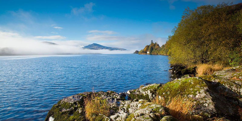 Uno dei laghi dello Snowdonia National Park del Galles, dove i due protagonisti vanno a trascorrere un weekend