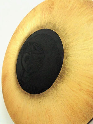 eyes (拡大)
