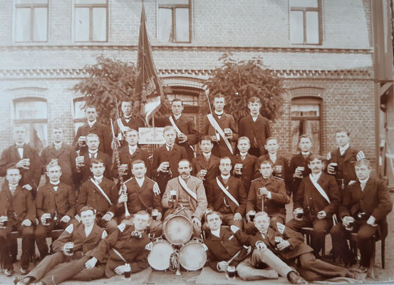 Fahnenweihe 1895