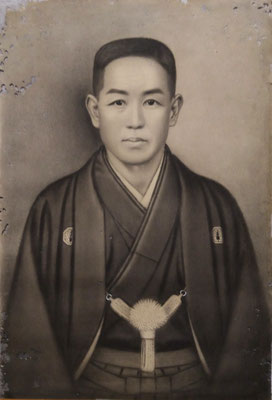 発見場所（伊方町九町）氏名・辻音四郎　制作年号不明シベリア出兵前後　サイズ・タテ49,5㎝×ヨコ34㎝