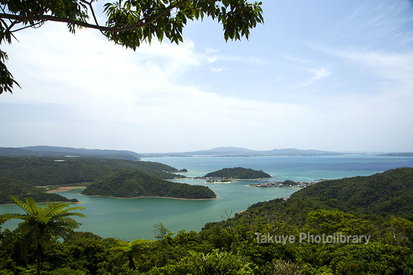 07-0100 六田原展望台から望む塩屋湾