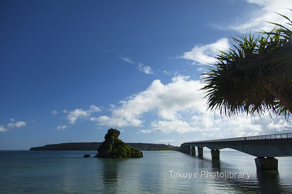 07a-0020 古宇利大橋　沖縄の風景