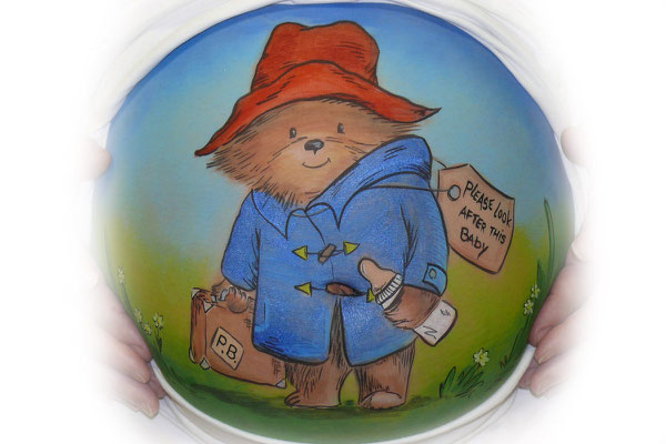 Beertje Paddington als buikbeschildering