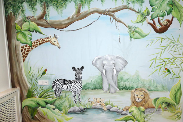 Dieren muurschildering in jungle thema