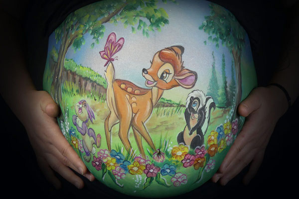 Een Disney bellypaint met Bambi, Stampertje en Bloempje