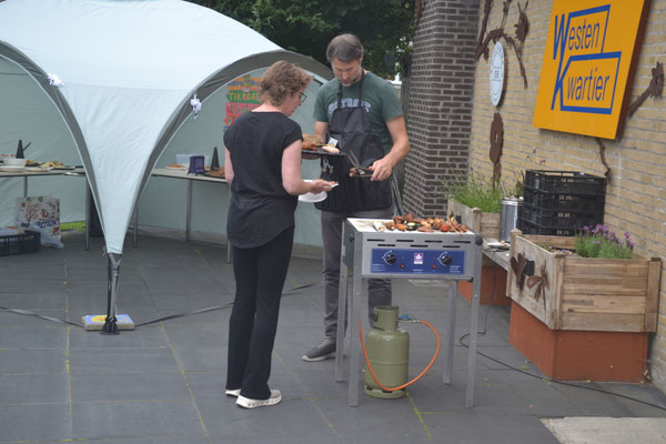 bbq25 16